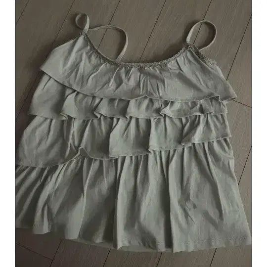 [BUNJANG] Expired Girl Lace Frill Camisole Blouse / 익스파이어드걸 레이스프릴 끈나시 블라우스