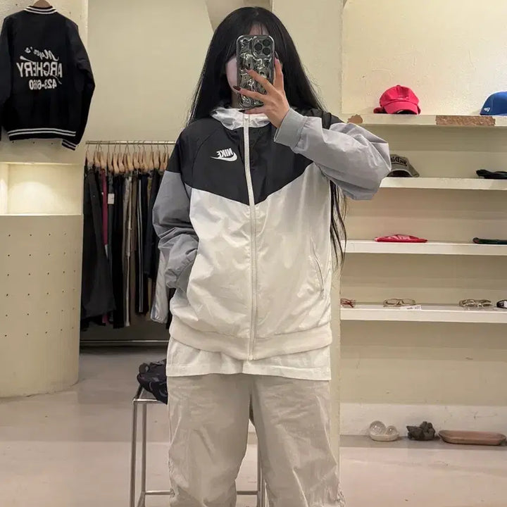 [BUNJANG] Nike U1607 Woven Hooded Windbreaker Jacket / 나이키 우븐 후드 바람막이 자켓 U1607