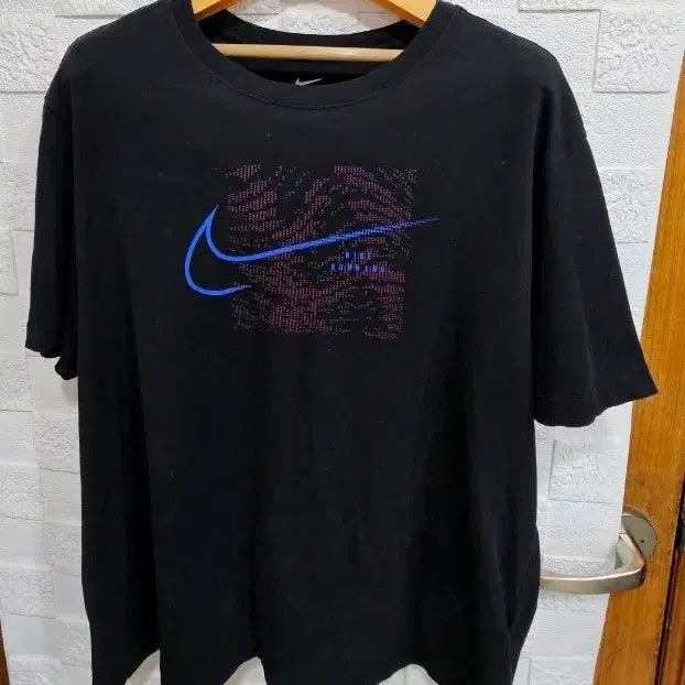 [BUNJANG] 나이키 블랙 반팔 티셔츠 빅로고 2XL / 나이키 블랙 반팔 티셔츠 빅로고 2XL