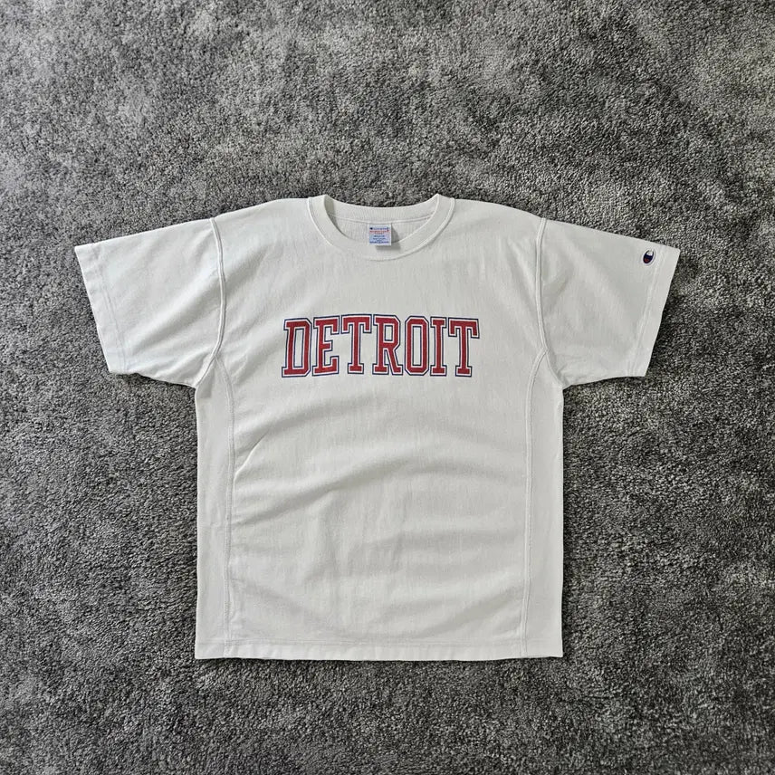 [SOLD OUT] [무료배송] Champion 반팔 티셔츠