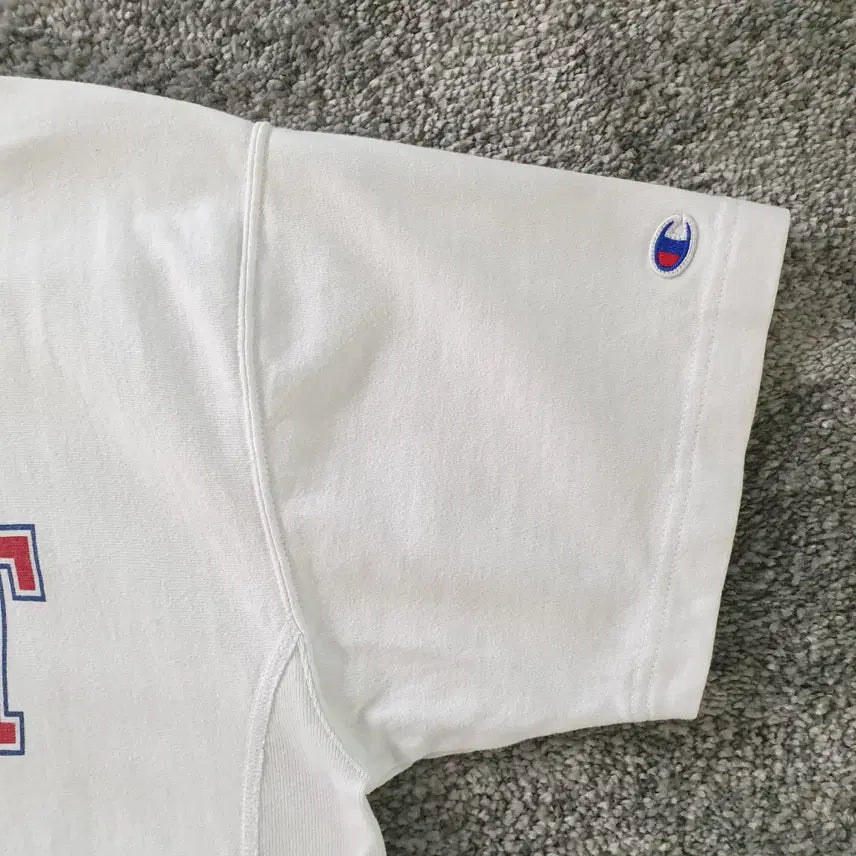 [SOLD OUT] [무료배송] Champion 반팔 티셔츠
