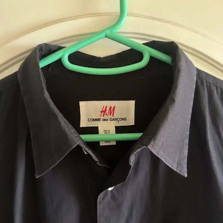 [BUNJANG] 꼼데가르송 x HM 셔츠 40(XS) / 꼼데가르송 x HM 셔츠 40(XS)