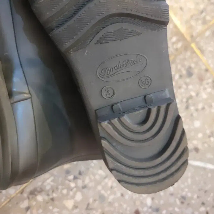 [BUNJANG] Rockfish Weatherwear Chelsea Short Rain Boots / 락피쉬 웨더웨어 첼시 숏 레인부츠