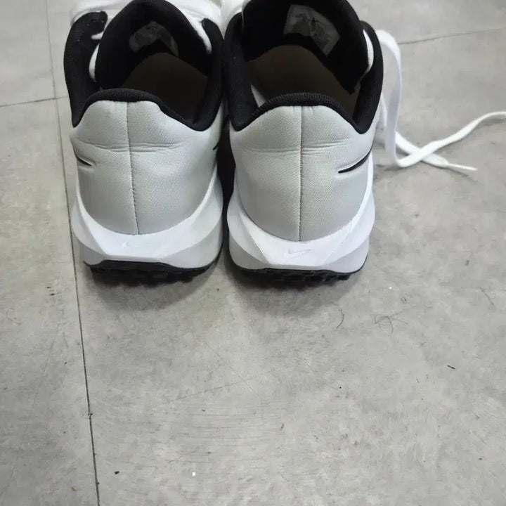 [BUNJANG] Nike Infinity G NN Waterproof Golf Shoes 290 / 나이키 인피니티 G NN 방수 골프화 290