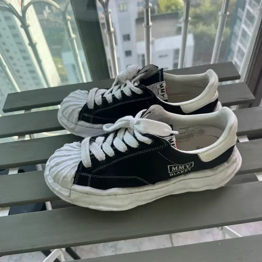 [BUNJANG] Yasuhito Black 43 Shoes / 야스히로 블랙 43