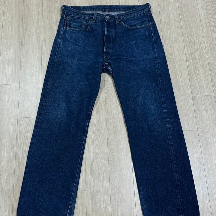 [SOLD OUT] LVC 55501 (34)