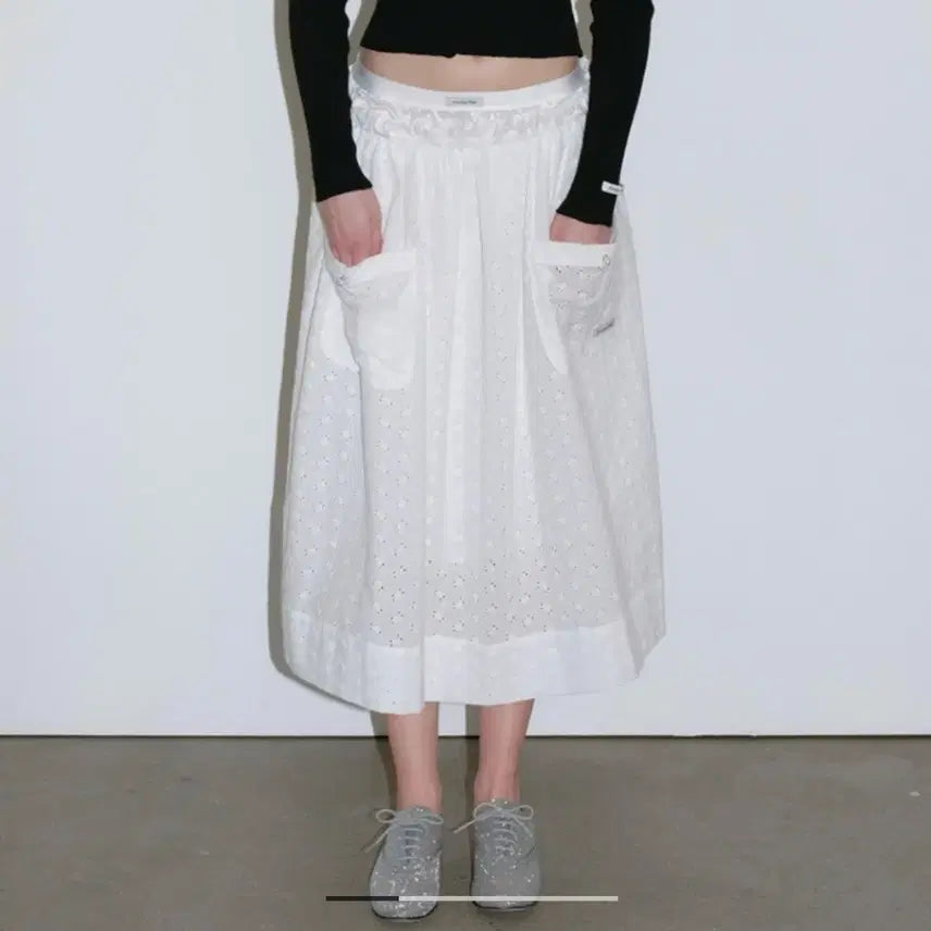 [BUNJANG] Overdue Flare Shirring Cotton Skirt / 오버듀플레어 셔링 코튼 스커트 새상품