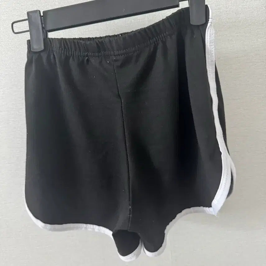 [SOLD OUT] 돌핀팬츠 (실착샷)