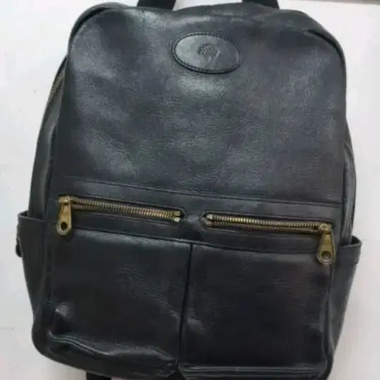 [SOLD OUT] 멀버리 가죽 백팩 블랙