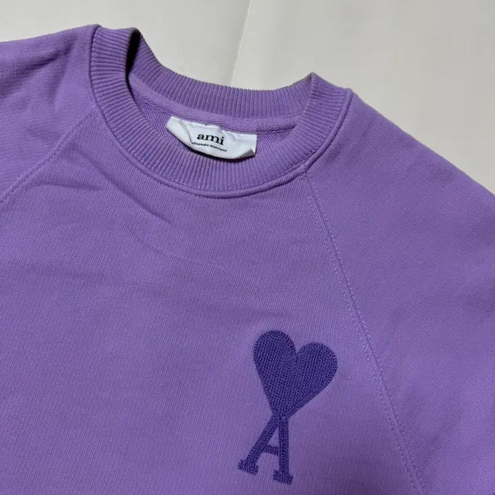 [BUNJANG] AMI Lilac Big Logo Sweatshirt / (신품급,판매42,매장판) 아미 여성 라일락 맨투맨44-55