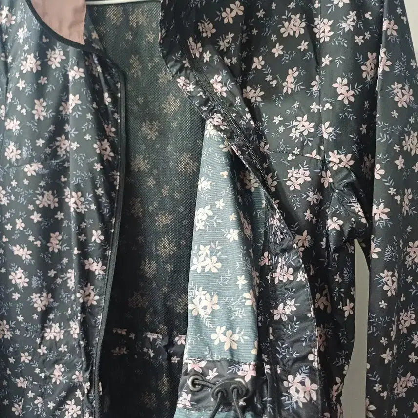 [BUNJANG] Disney Flower Windbreaker (Women&