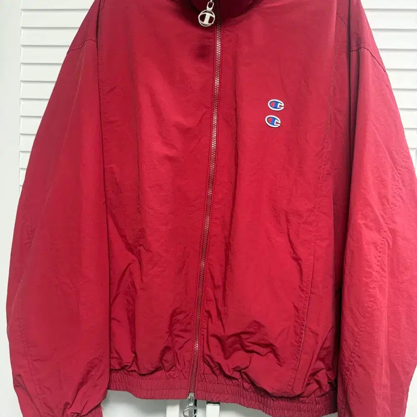 [SOLD OUT] 자라 x 챔피온 테크니컬 패치 자켓 레드 L사이즈