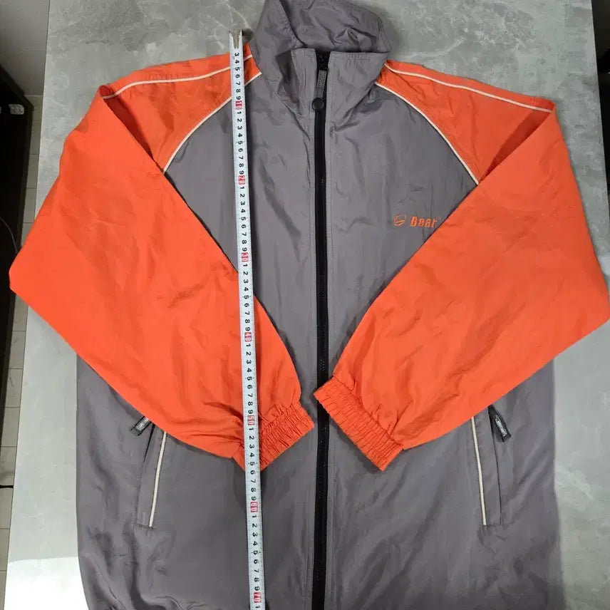 [BUNJANG] Bear Gray and Orange Windbreaker Jacket / Bear 오렌지/회색 바람막이 자켓