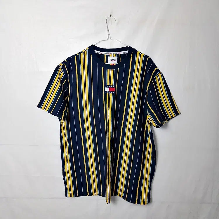 [BUNJANG] Tommy Jeans Vertical Stripe T-shirt / TOMMY JEANS 타미진스 스케이터 버티컬 스트라이프 티셔츠 2xl