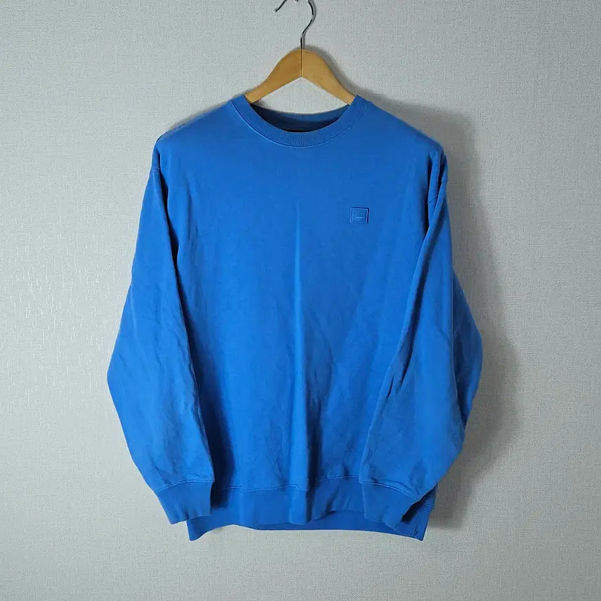 [BUNJANG] Acne Studios Face Patch Emoji Sweatshirt / 아크네스튜디오 포바 페이스패치 이모지 맨투맨 라운드넥 M (정품)
