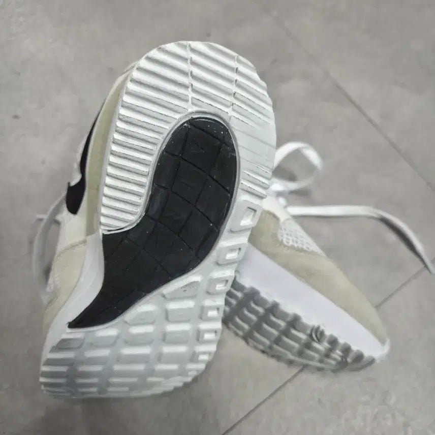 [BUNJANG] Nike Air Max System Sneakers 240 / 나이키 에어 맥스 시스템 운동화 240