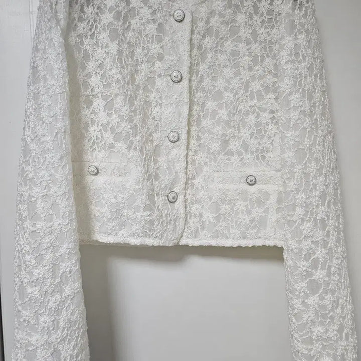 [BUNJANG] Mine Lace Crop Jacket / 마인 레이스 칼라 크롭 자켓