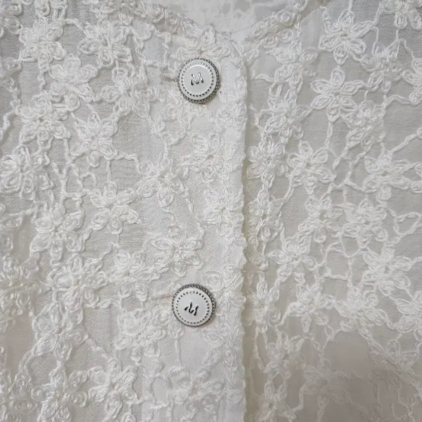 [BUNJANG] Mine Lace Crop Jacket / 마인 레이스 칼라 크롭 자켓