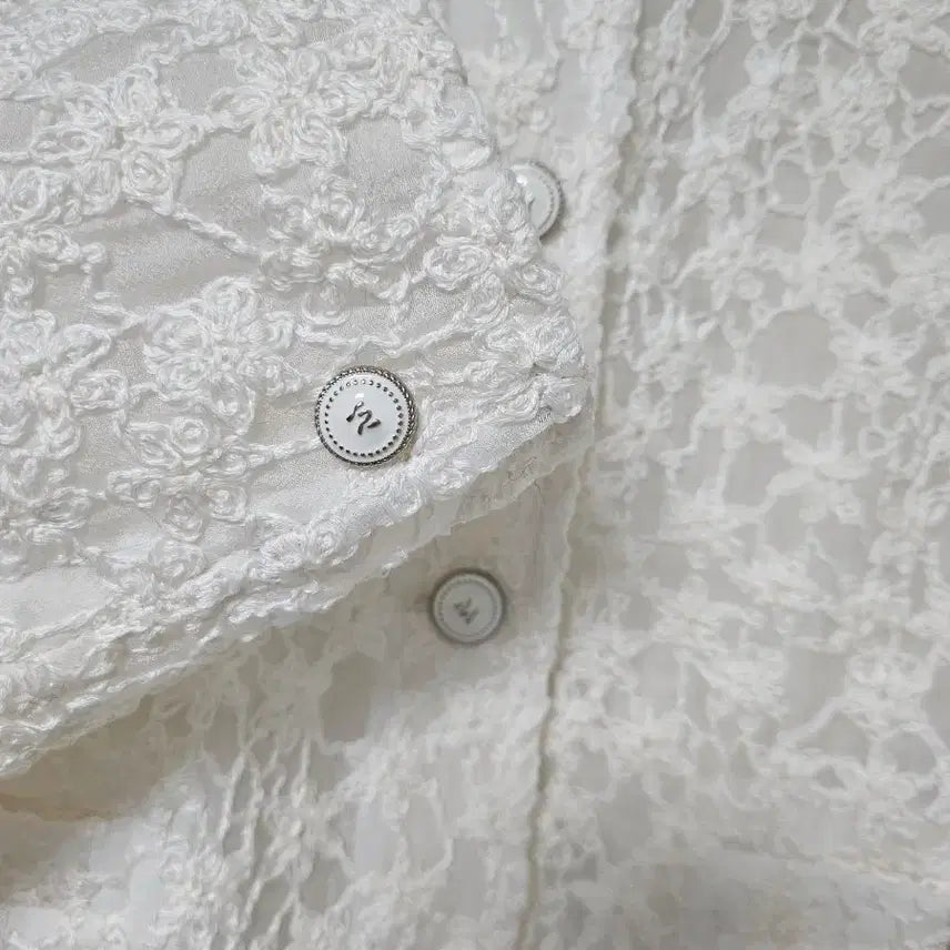[BUNJANG] Mine Lace Crop Jacket / 마인 레이스 칼라 크롭 자켓