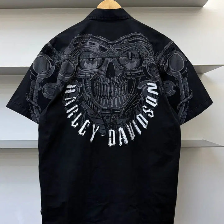 [SOLD OUT] 할리 데이비슨 모터사이클 스컬 하프 셔츠