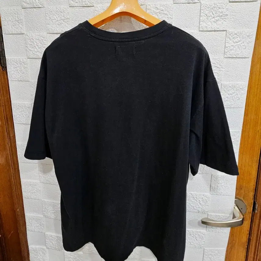 [BUNJANG] Studio Tomboy Black Short Sleeve T-Shirt / 스튜디오 톰보이 블랙 반팔 티셔츠