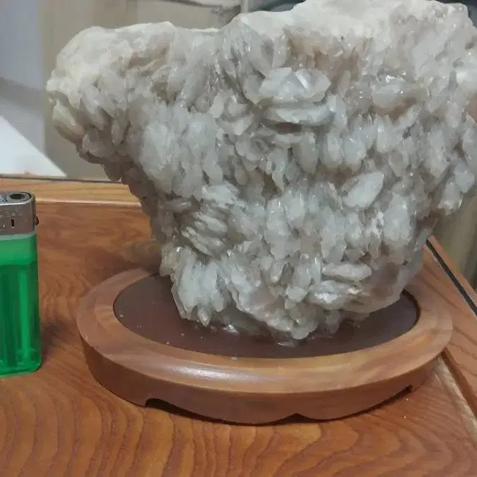 [BUNJANG] Clear Quartz Crystal with Wooden Display Stand / 백수정 원석 나무 받침대 장식