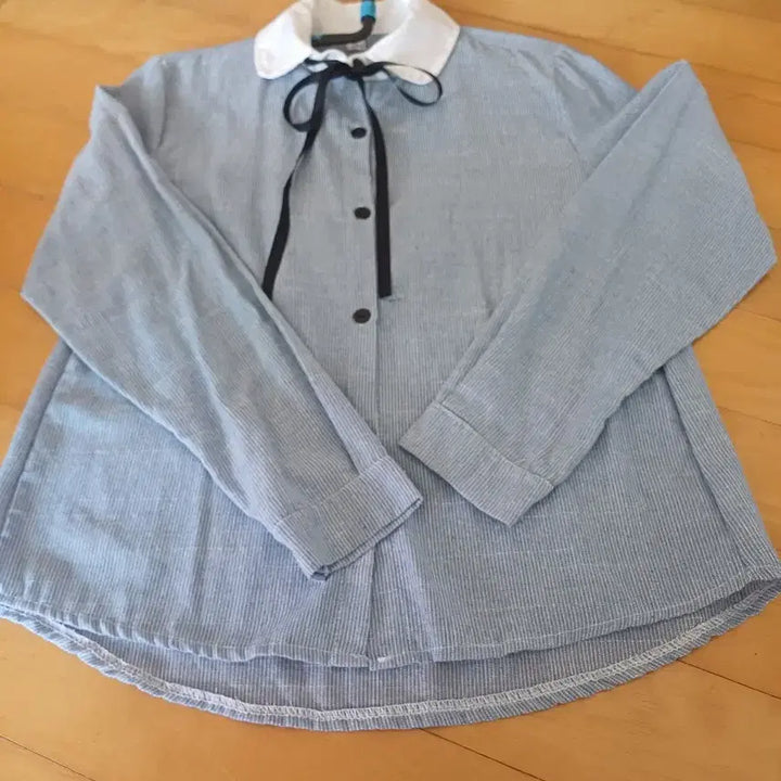 [SOLD OUT] 카라 리본 블라우스 하늘색 긴팔