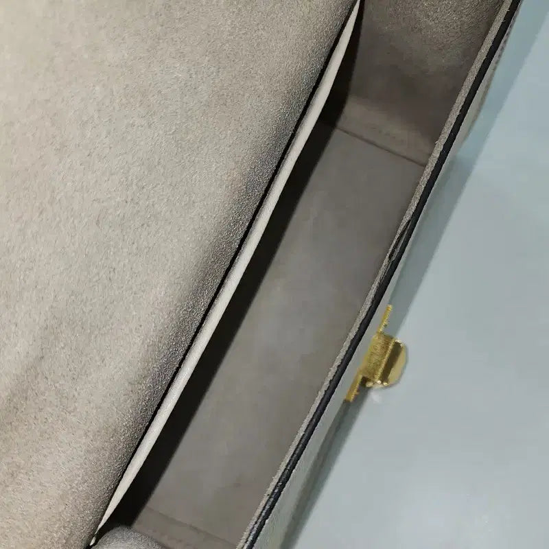 [BUNJANG] Furla Crossbody Mini Chain Crossbody Bag / 훌라 크로스바디 미니 체인 크로스백