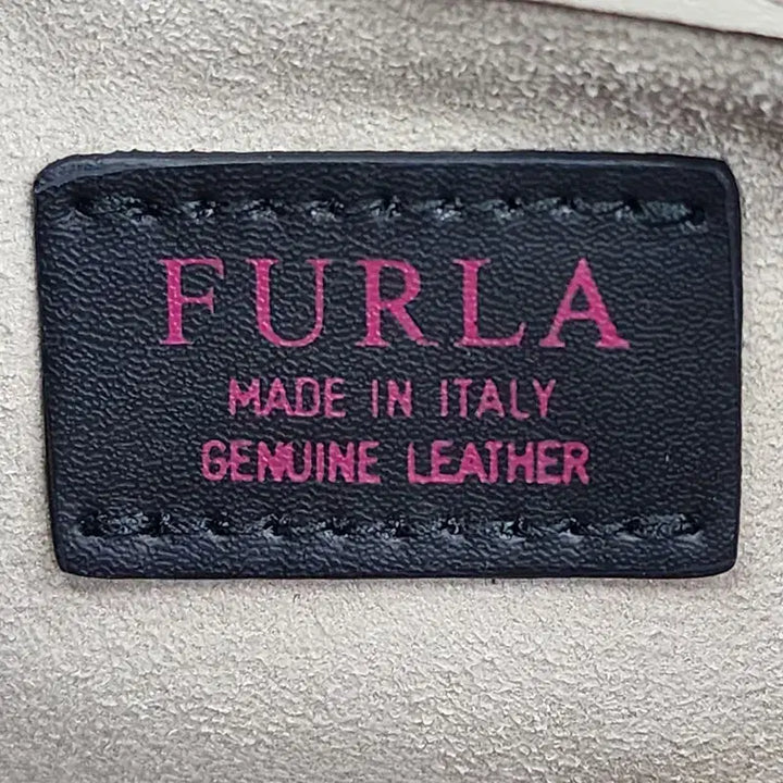 [BUNJANG] Furla Crossbody Mini Chain Crossbody Bag / 훌라 크로스바디 미니 체인 크로스백