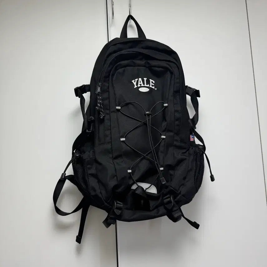 [SOLD OUT] 예일 블랙 백팩