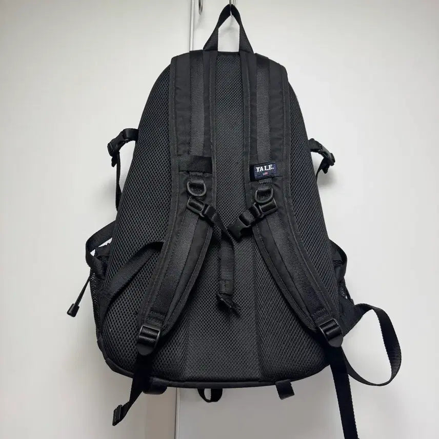 [SOLD OUT] 예일 블랙 백팩