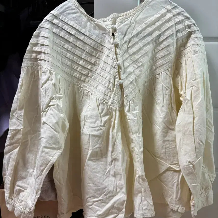 [BUNJANG] Ivory Blouse / 아이보리 블라우스