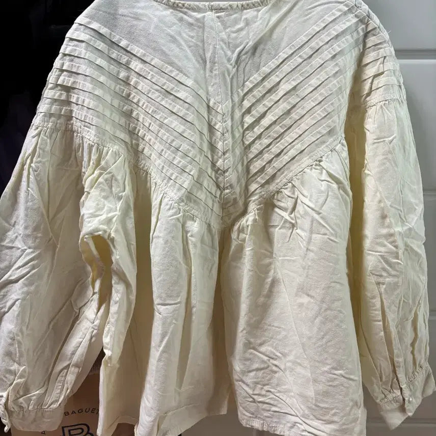 [BUNJANG] Ivory Blouse / 아이보리 블라우스