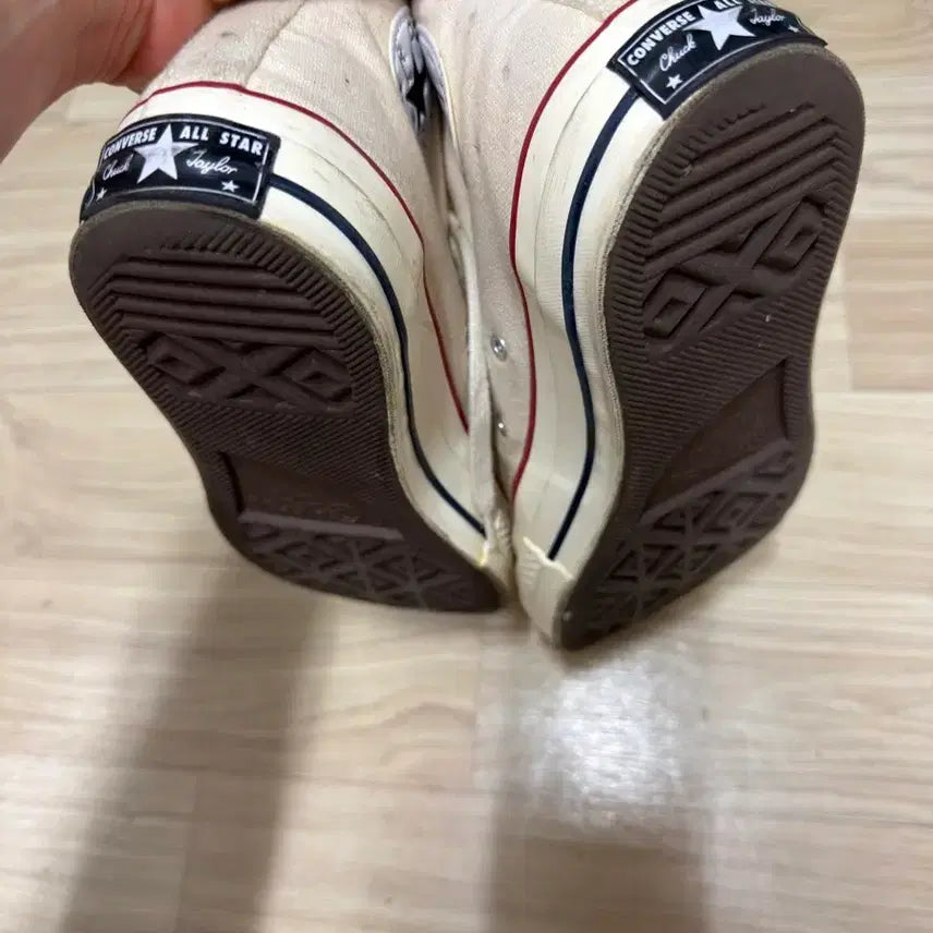 [SOLD OUT] 컨버스 척테일러 하이 파치먼트 270