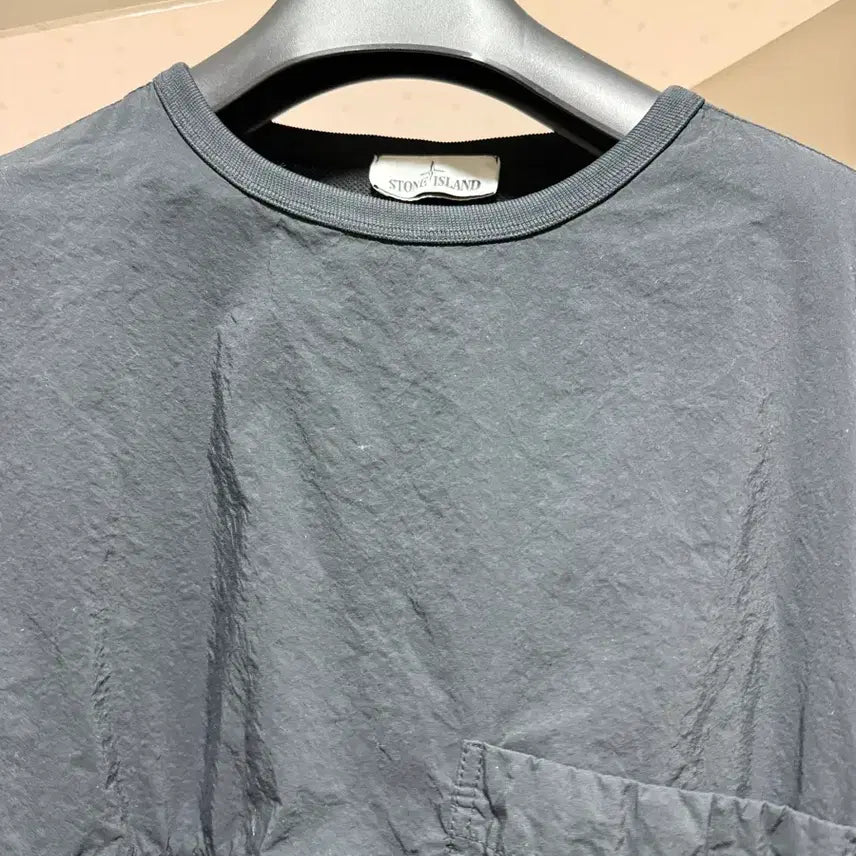 [BUNJANG] Stone Island 10303 Naslan Light Crewneck Overshirt Black M / 급처 스톤아일랜드 10303  나슬란 라이트 크루넥 오버셔츠 블랙 M