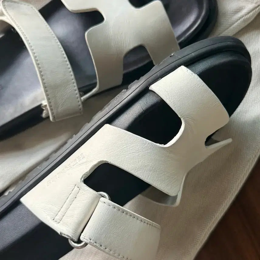 [SOLD OUT] 에르메스 시프레 슬리퍼 42