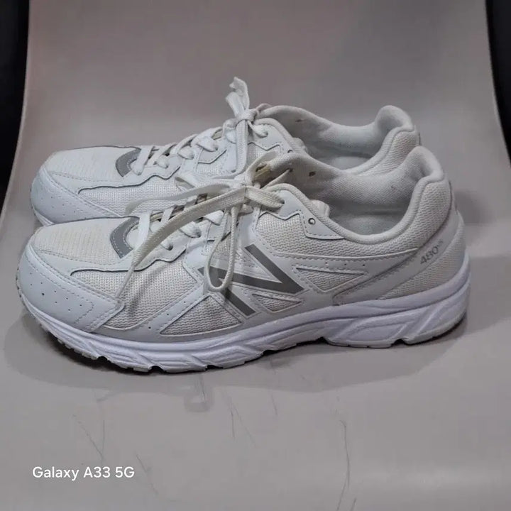 [BUNJANG] New Balance 480v5 Sneakers 260mm / 뉴발란스 480v5  운동화 260mm