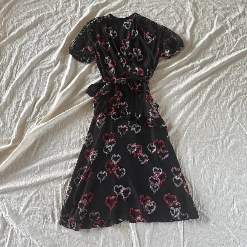 [BUNJANG] Sandro Heart Pattern Wrap Dress / 산드로 하트 패턴 랩원피스