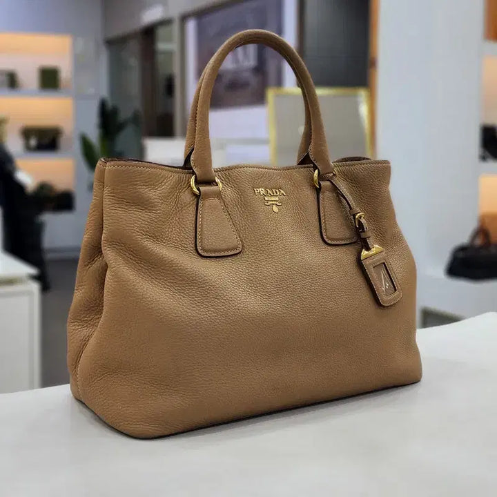 [BUNJANG] Prada Vitello Daino Tote Shoulder Bag 1BA794 / 프라다 비텔로 다이노 토트 숄더백 1ba794
