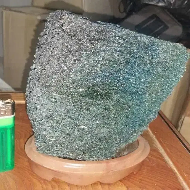 [BUNJANG] Glittering Pale Blue-Gray Mineral Ornament / 반짝이는 청회색 광석 장식품