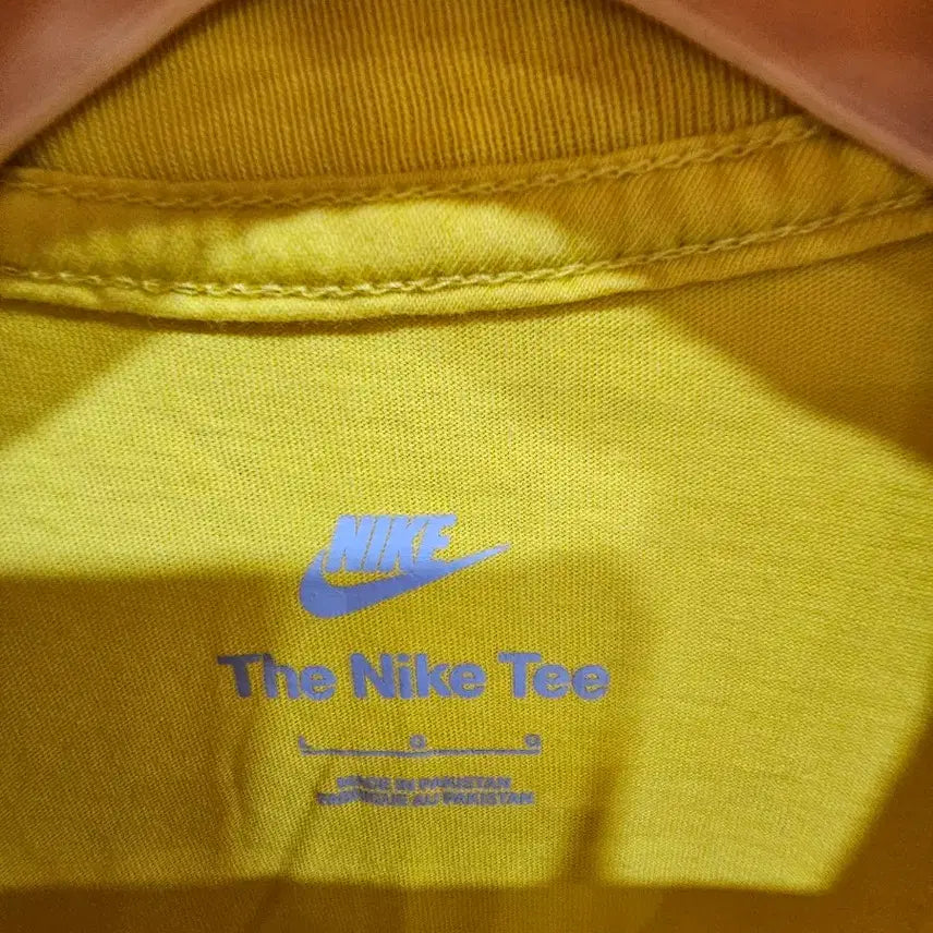 [BUNJANG] Nike Yellow Printed Short Sleeve T-shirt L / 나이키 반팔 티셔츠 옐로우 프린팅 L