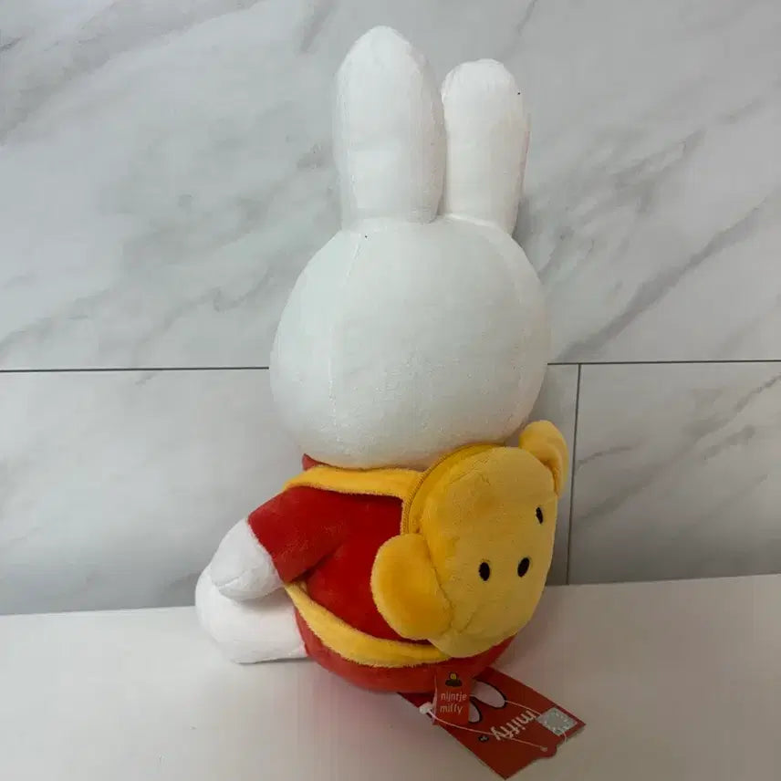 [SOLD OUT] 가방 맨 미피 중형 인형