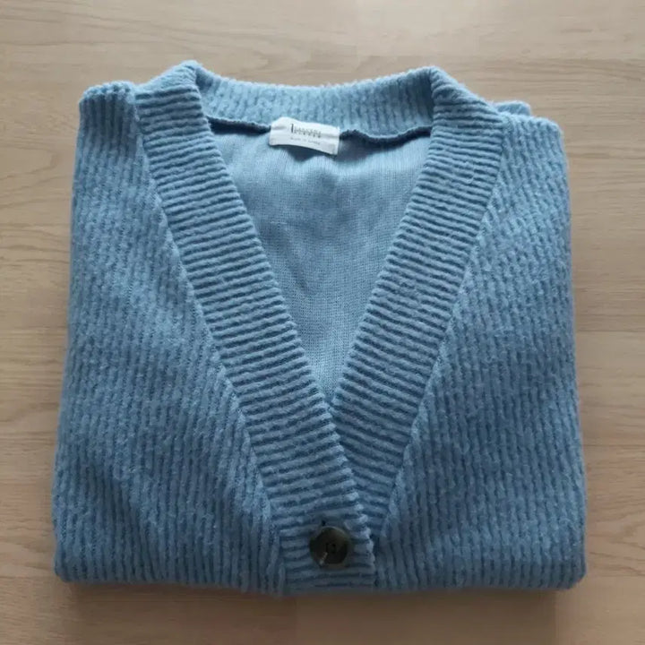 [BUNJANG] 1 PERCENT ELEVEN Blue Ribbed V-Neck Cardigan / 1 PERCENT ELEVEN 블루 골지 브이넥 가디건
