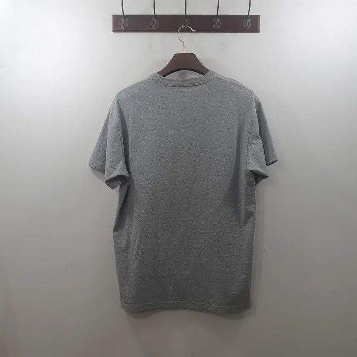 [SOLD OUT] M 칼하트 남성 그레이 프린팅 반팔 티셔츠