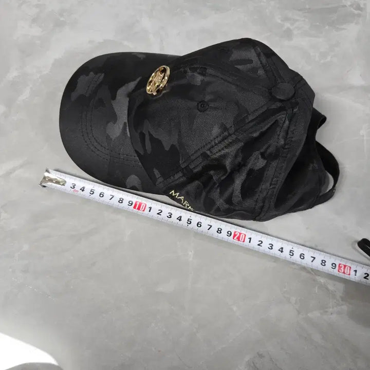 [SOLD OUT] 마크앤로나 블랙 카모 해골캡 모자