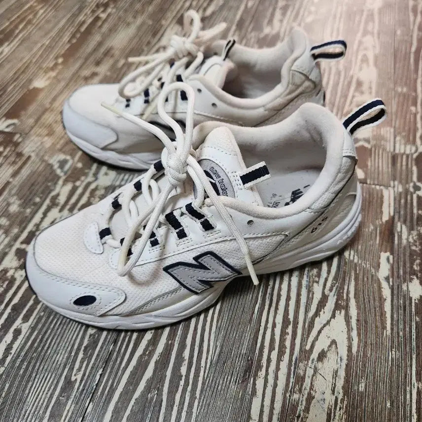 [BUNJANG] New Balance 615 White Sneakers 220 / 뉴발란스 615 흰색 운동화 220