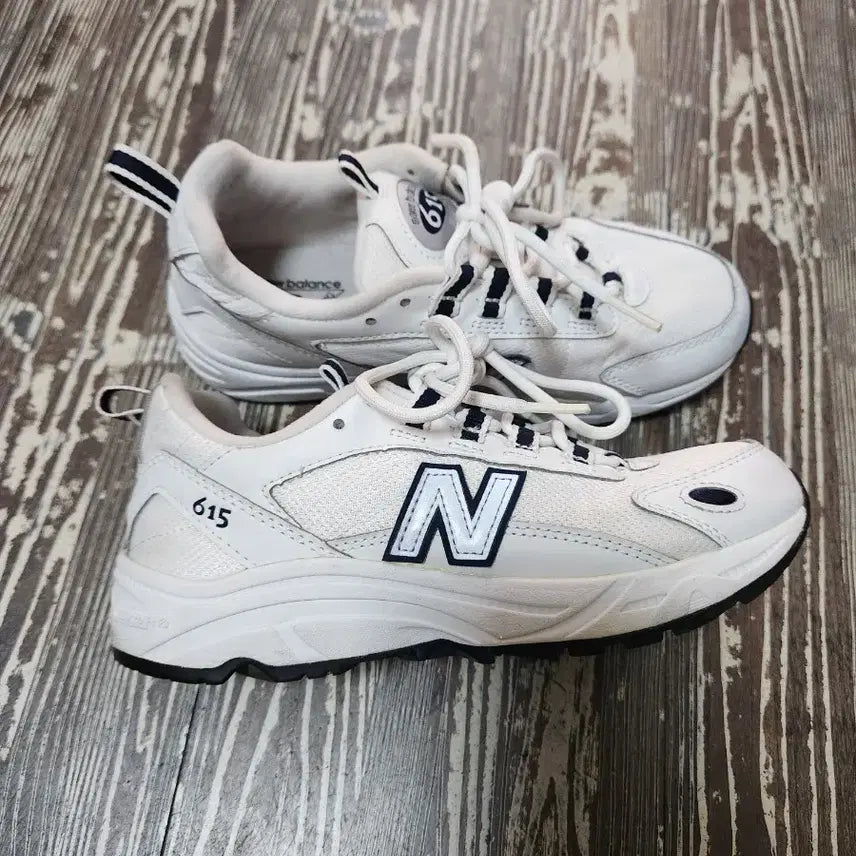 [BUNJANG] New Balance 615 White Sneakers 220 / 뉴발란스 615 흰색 운동화 220