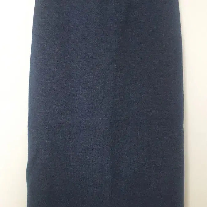 [BUNJANG] Byeolbat Yangpumjeom Navy Knit H-Line Skirt / 별밭양품점 네이비 니트 H라인 스커트
