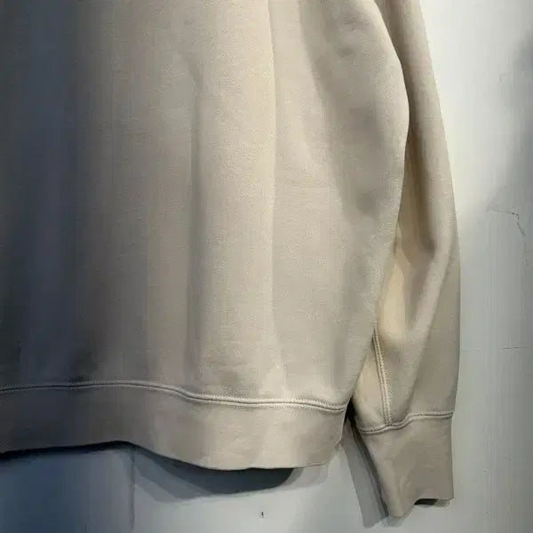[BUNJANG] Nike NSW Acrylic Logo Sweatshirt / 라지 나이키 NSW 아크릴 로고 맨투맨 크루 탑 스웨트셔츠