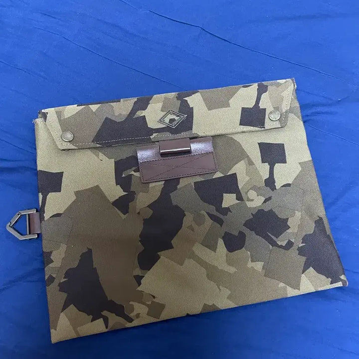 [SOLD OUT] 브라운브레스 BLC 클러치백